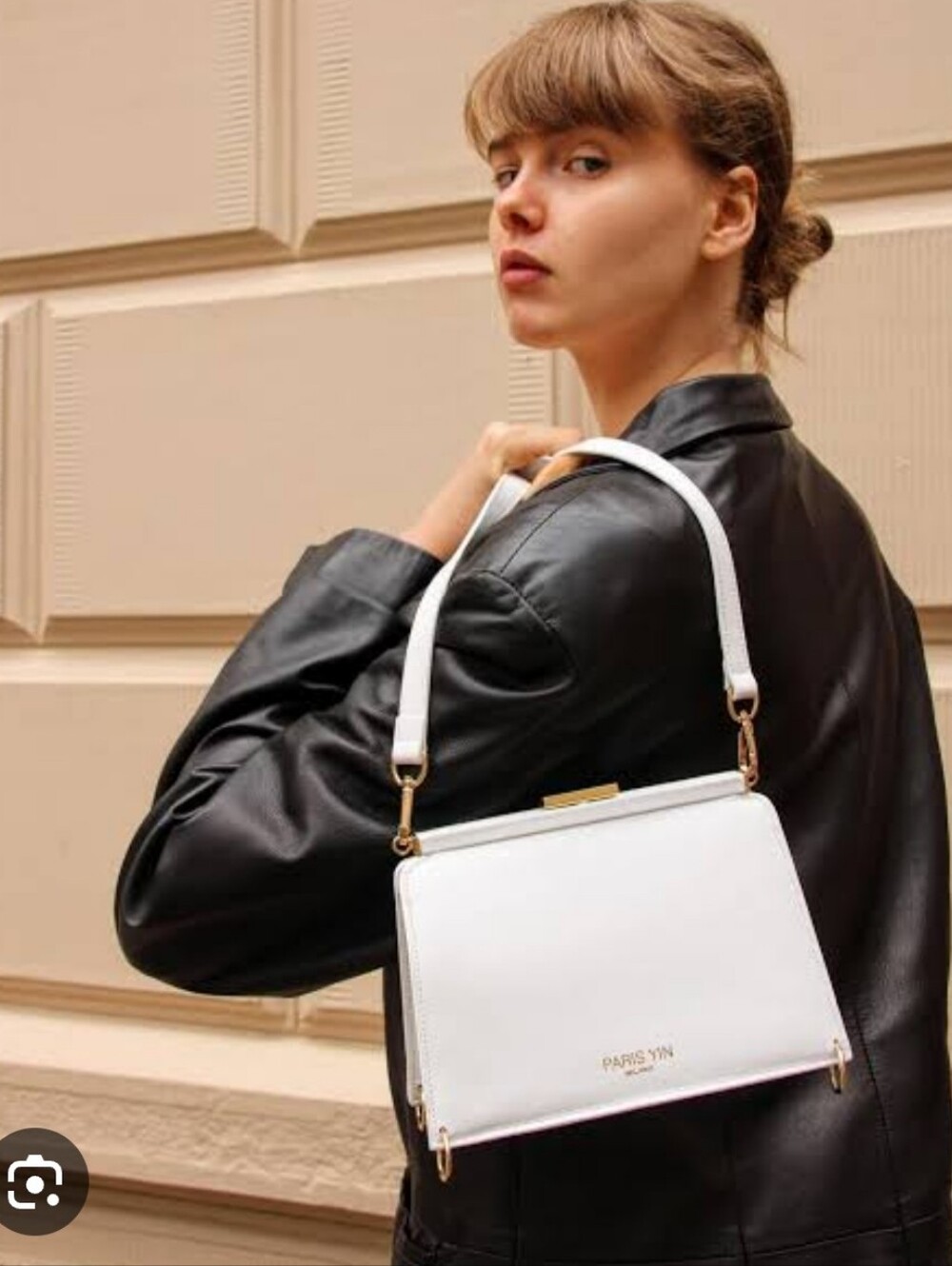 PARIS YIN | NIB Mavis Leather Hangbag | white